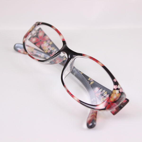 glass_1643_black