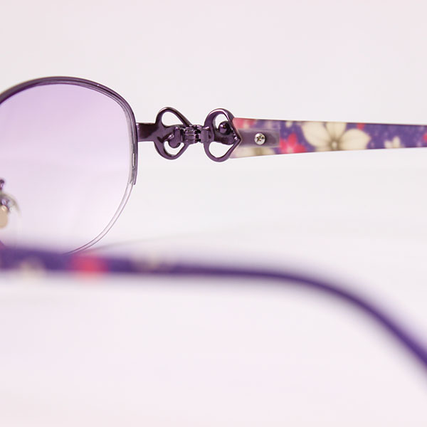 glass_J2279