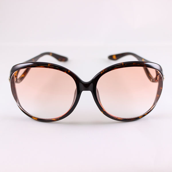 glass_J2312_brown