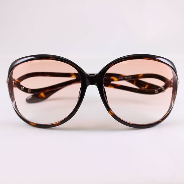 glass_J2312_brown