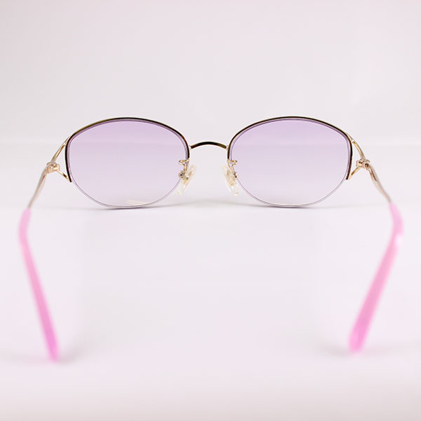 glass_J5029_halfp