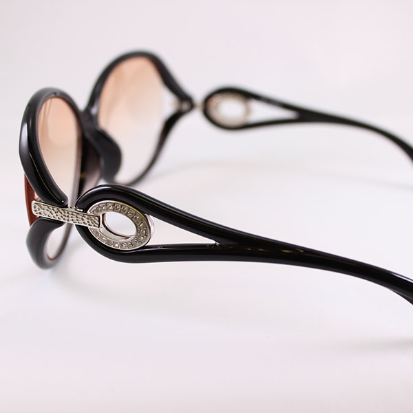 glass_S2015_black